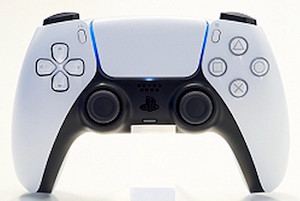 PS5手柄使用亮灯数区分玩家 氛围灯变色也被保留